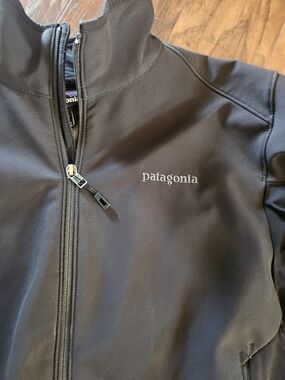Patagonia Men's Black Performance Softshell Jacket Full Zip Polartec Large Read